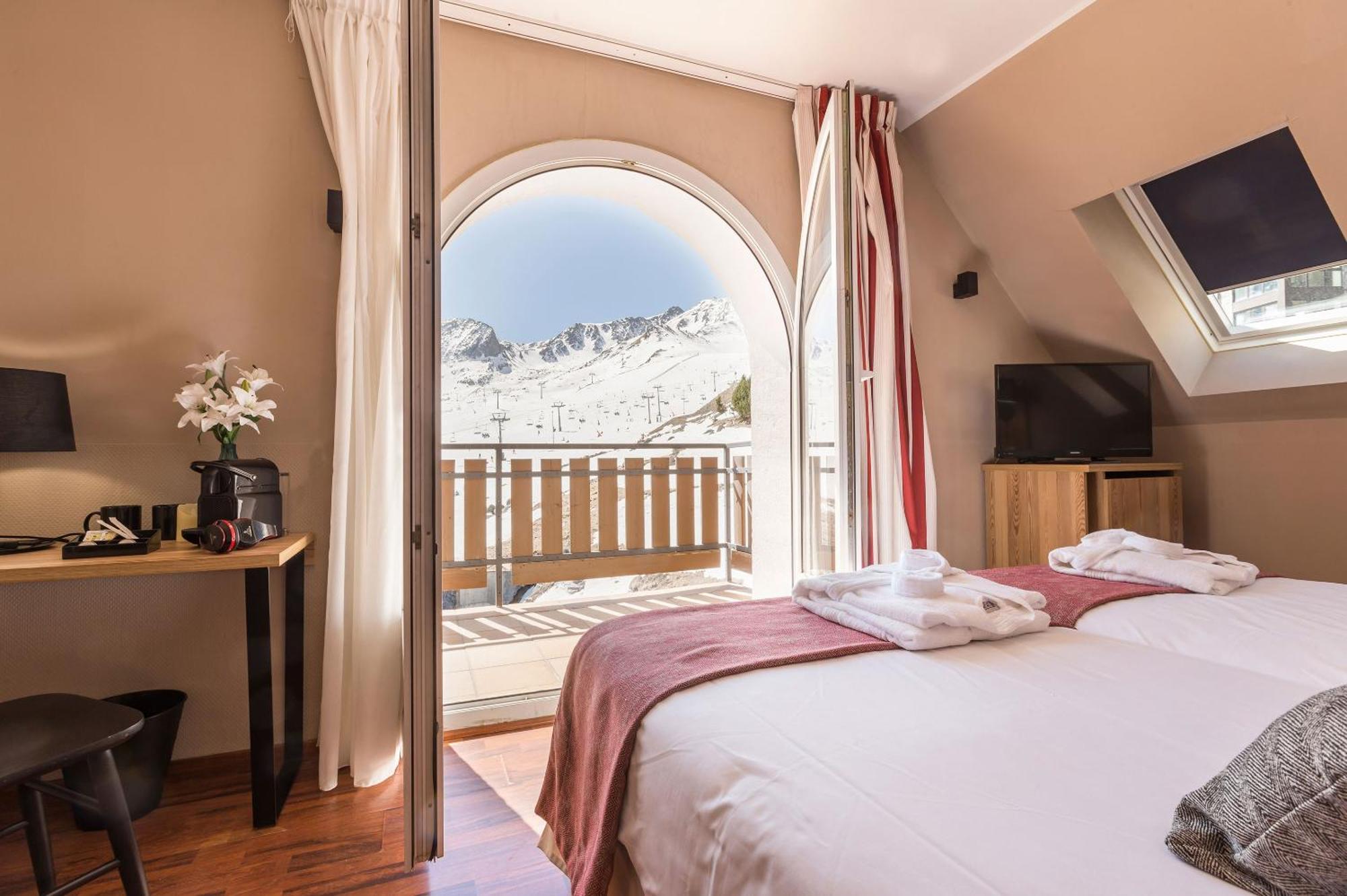 Hotel Grand Pas Pas De La Casa Εξωτερικό φωτογραφία